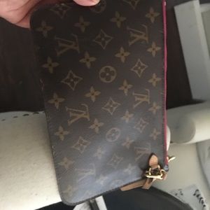 Authentic Louis Vuitton Pochette/ clutch/wristlet